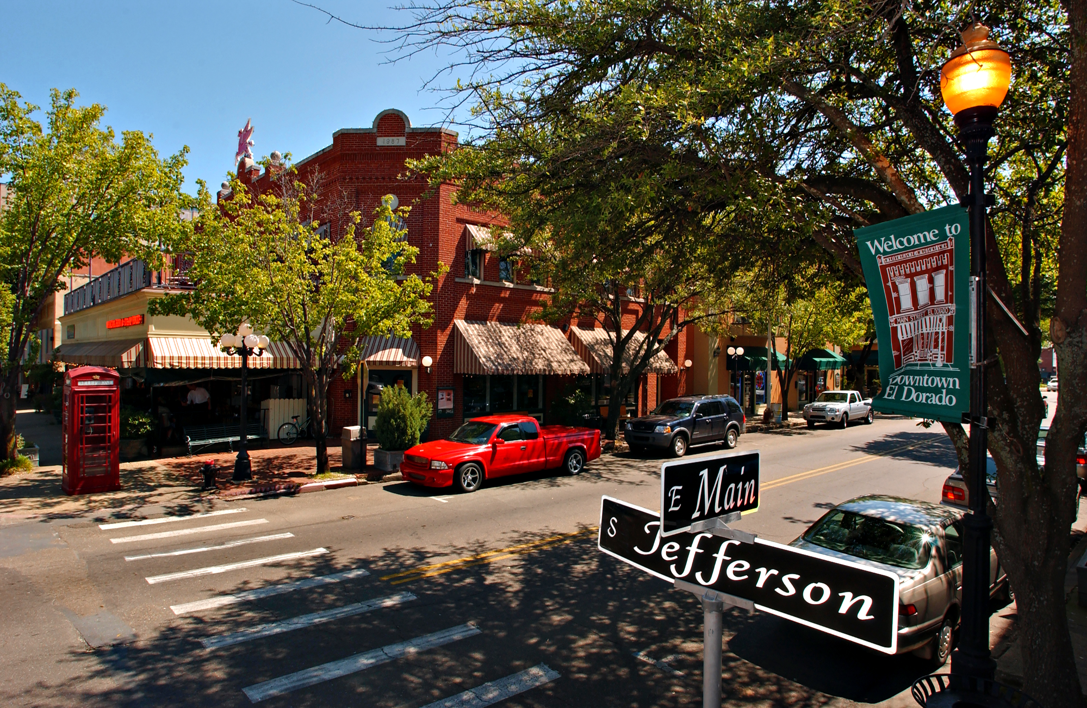 Argenta Tulips North Little Rock 032021 20210326_143009 (1)-min